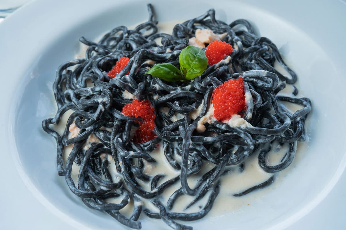 Corde nere panna di salmone